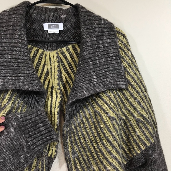 Luxurious Parisian Wool Alpaca cardigan sweater - Picture 2 of 8